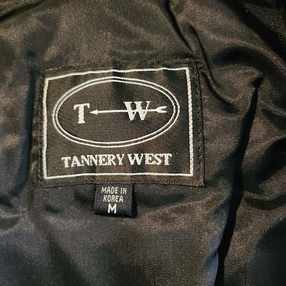 Ladies leather jacket - Picture 3 of 9